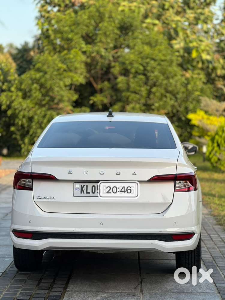 Skoda Slavia 1.0 2053