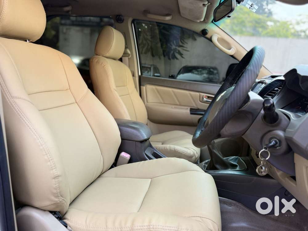 Toyota Fortuner 3.0 4x2 Mt, 2012, Diesel