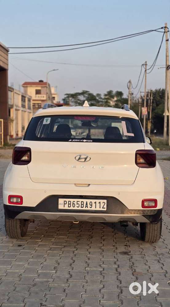 Hyundai Venue 1.2 S Plus, 2021, Petrol