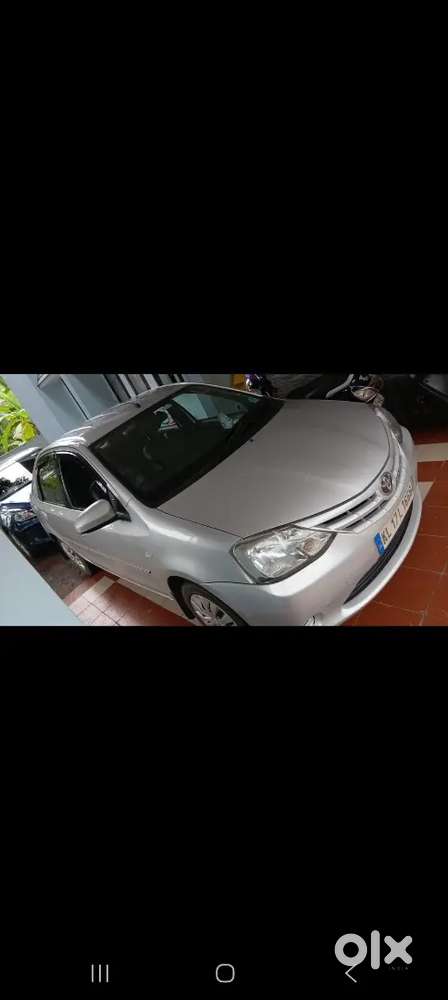 Toyota Etios 1.5 G Manual 2013