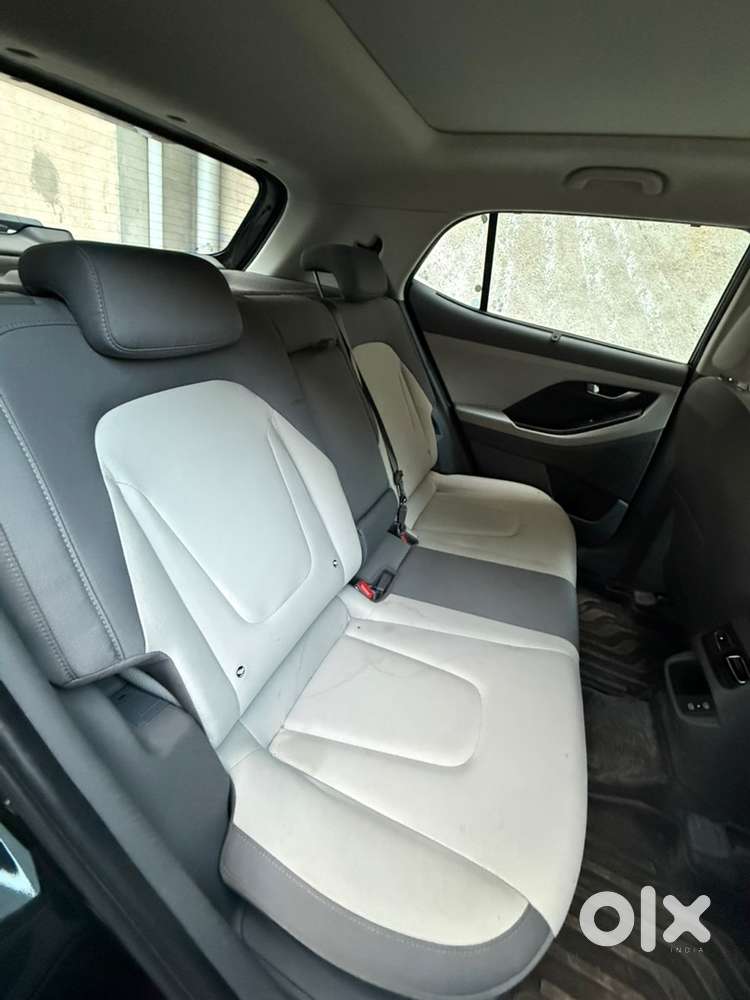 Hyundai Creta 2025 Diesel Well Maintained