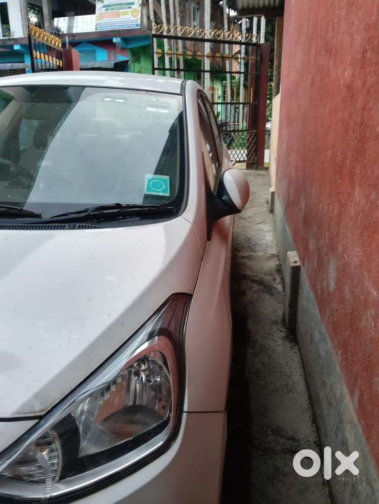 Hyundai Car 2nd Owner 2015