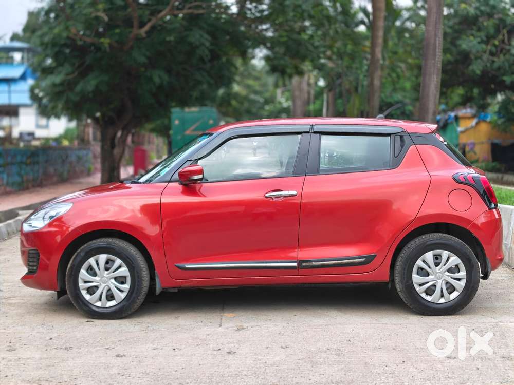 Maruti Suzuki Swift Vvt Vxi, 2021, Petrol