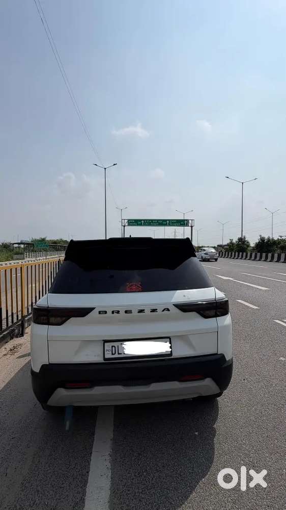 Maruti Brezza Lxi 2023