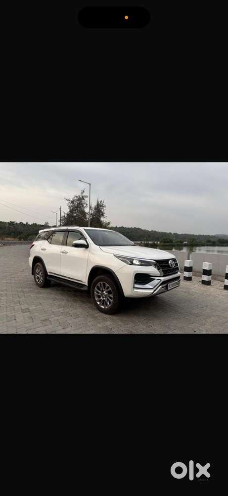 Toyota Fortuner 2022 Diesel Well Maintained