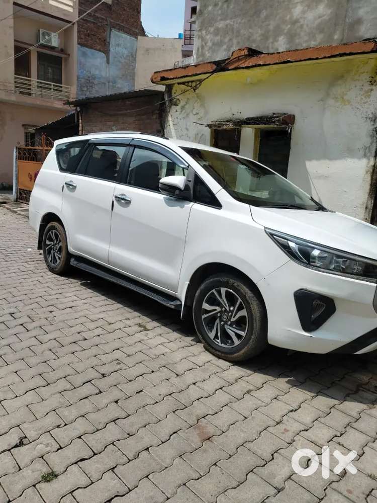Toyota Innova Crysta 2021