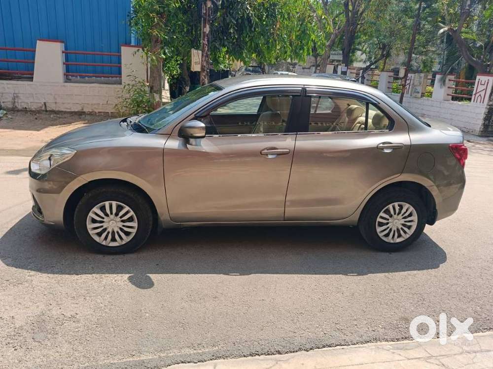 Maruti Suzuki Swift Dzire 1.2 Vxi Bsiv, 2020, Petrol