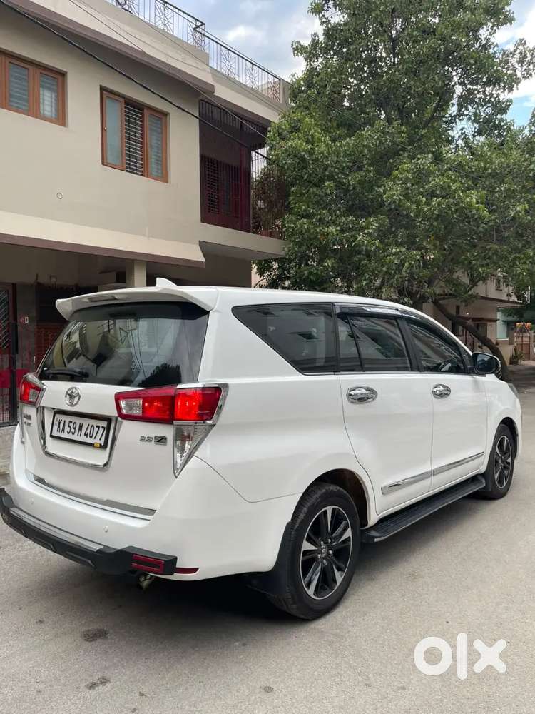 Toyota Innova Crysta 2.8z 2019