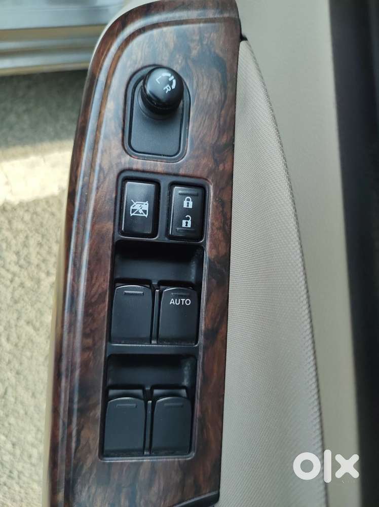 Maruti Suzuki Swift Dzire 1.2 Vxi Bsiv, 2018, Petrol