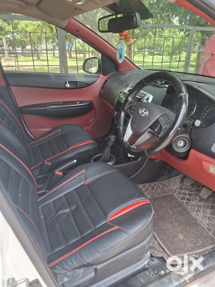 Hyundai I20 1.4 Magna At 2013 Diesel Manual