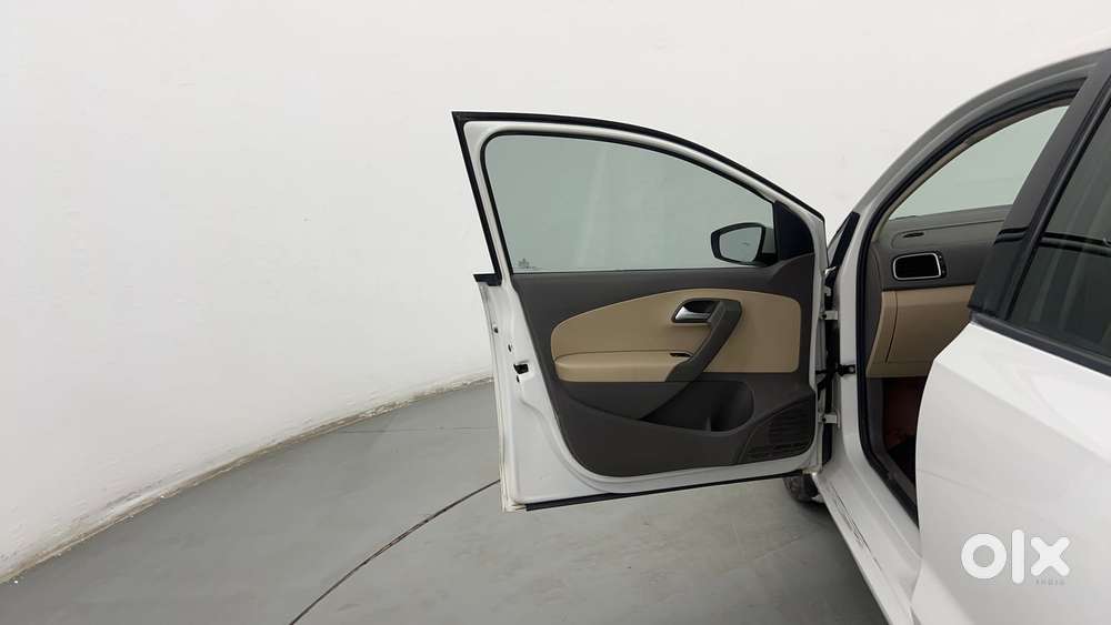 Volkswagen Vento Tsi, 2015, Petrol