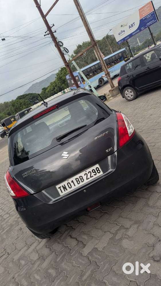Maruti Suzuki Swift Vvt Zxi, 2016, Petrol