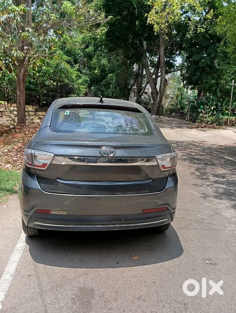 Tata Tigor 2022 Petrol 23000 Km Driven