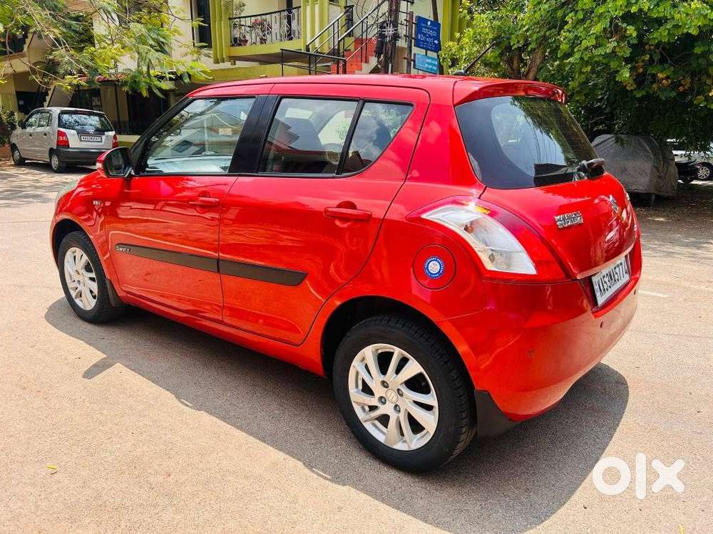 Maruti Suzuki Swift Zxi, 2013, Petrol