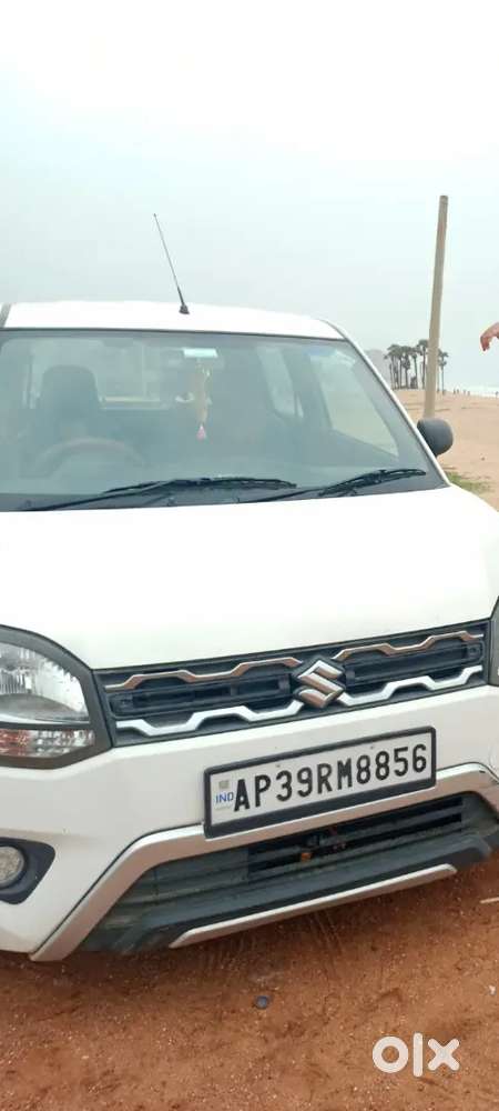 Wagon R 2022 Dec 26  Registration Lxi Cng Optional Dec 26 Registration