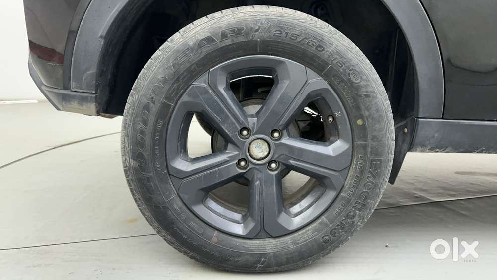 Tata Nexon 1.5 Revotorq Xza Plus (l) Dark Edition, 2022, Diesel