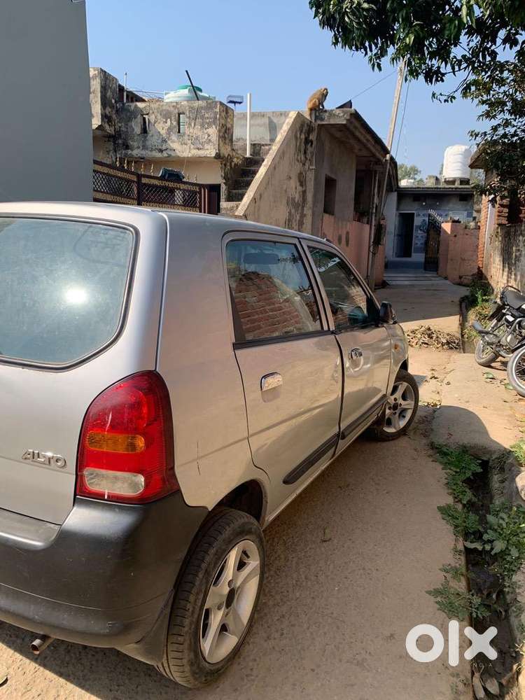 Maruti Suzuki 2012 Car