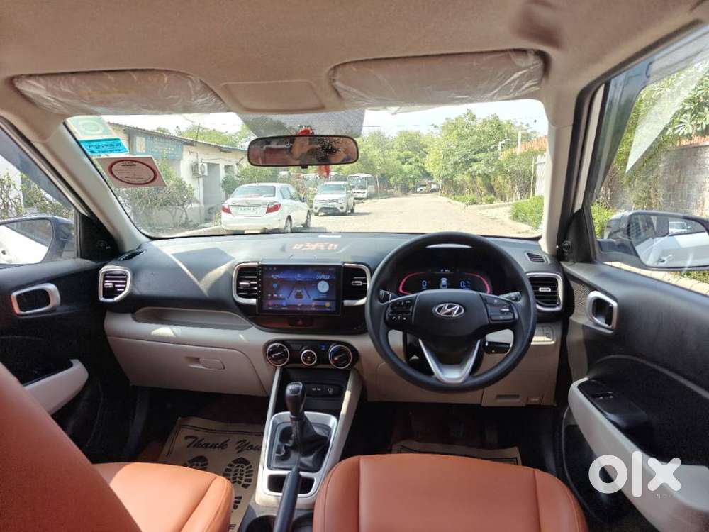 Hyundai Venue E 1.2 Petrol, 2023, Petrol