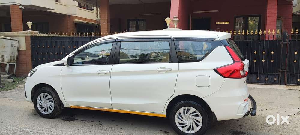 Maruti Ertiga Petrol 2022 Insurance And Fc 1 Year Current Genuine Km