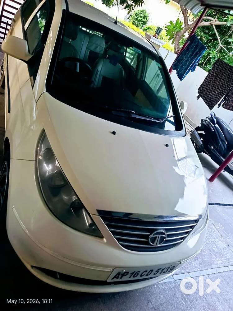 Tata Indica Vista Quadrajet Ls 2013 Model Well Maintained