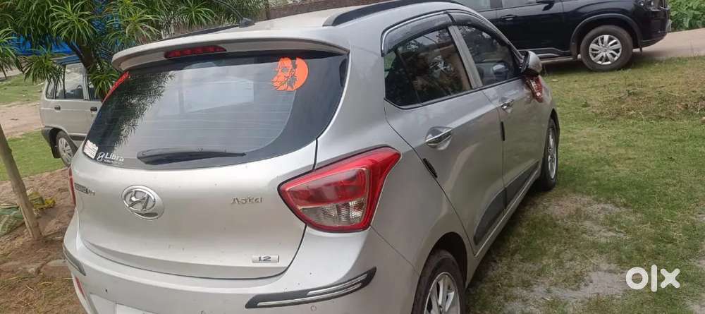 Hyundai Grand I10 2015 Petrol 70000 Km Driven