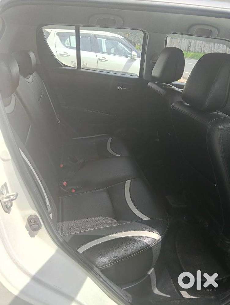 Maruti Suzuki Swift Vxi, 2014, Petrol