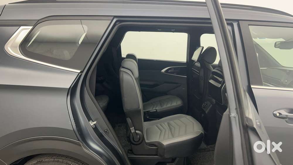 Kia Carens X Line 1.5 Turbo Petrol Dct 6 Str, 2023, Petrol