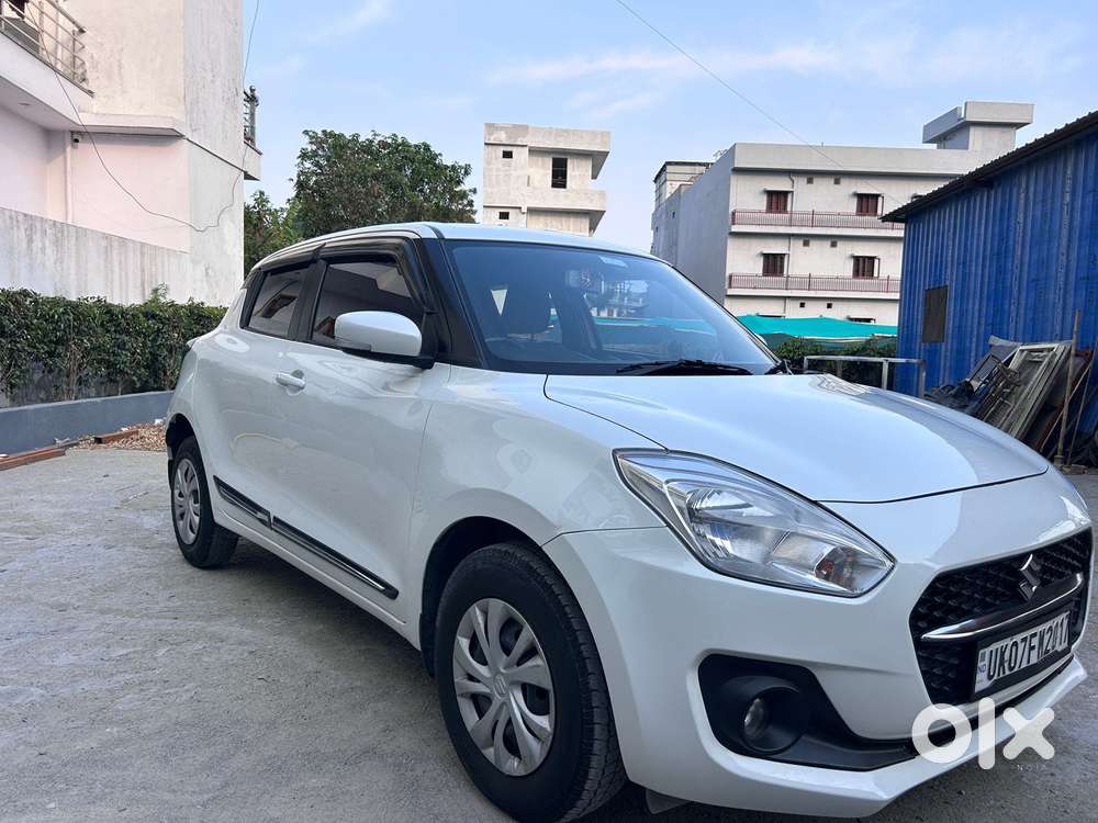 Maruti Suzuki Swift Vxi Optional, 2023, Petrol