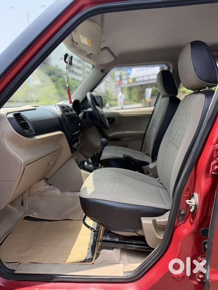 Mahindra Tuv 300 T6 Plus, 2016, Diesel