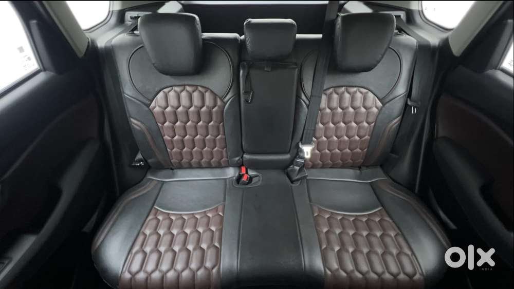 Maruti Suzuki Grand Vitara 1.5 Delta Smart Hybrid At, 2023, Petrol