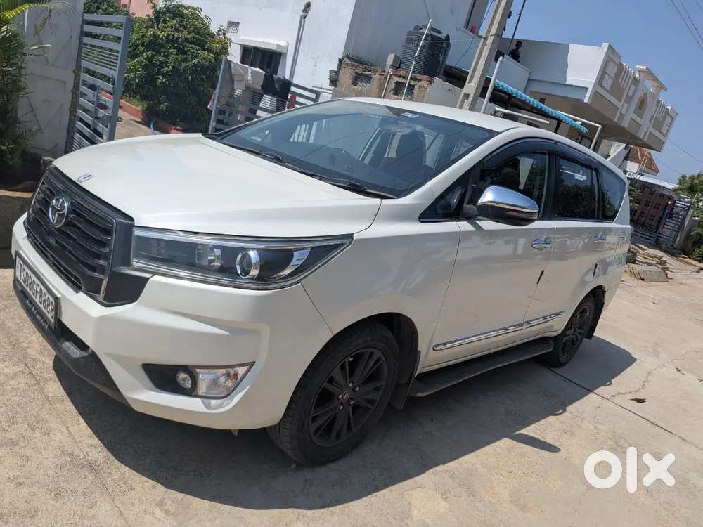 Toyota Innova Crysta 2019