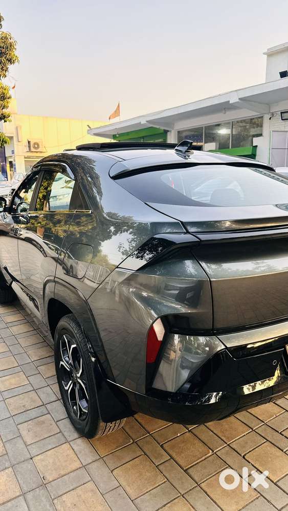 Tata Curvv Creative Plus S 1.2 Revotron Petrol 7dca, 2024, Petrol