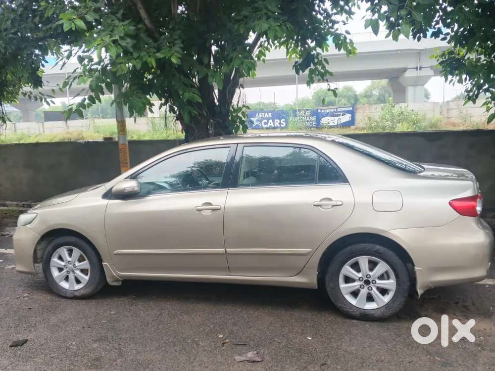 2011 Toyota Corolla Altis 2nd