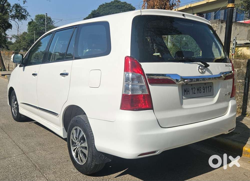 Toyota Innova 2.5 Vx 7 Seater Bs Iv, 2015, Diesel