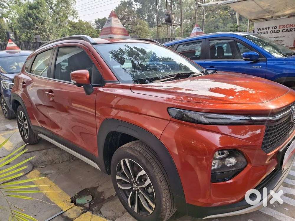 Toyota Urban Cruiser Taisor V 1.0 Petrol At, 2024, Petrol