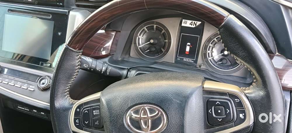 Toyota Innova Crysta 2.4 V, 2018, Diesel