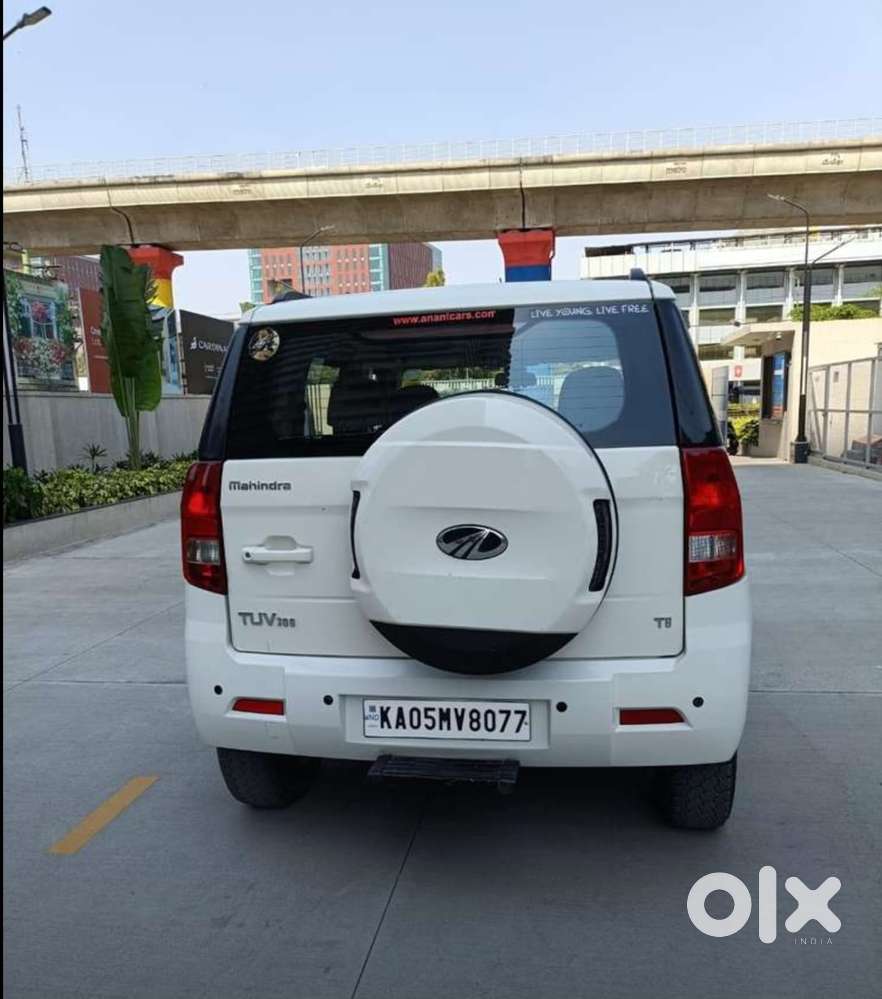 Mahindra Tuv 300 Mhawk100 T8 Dual Tone, 2017, Diesel