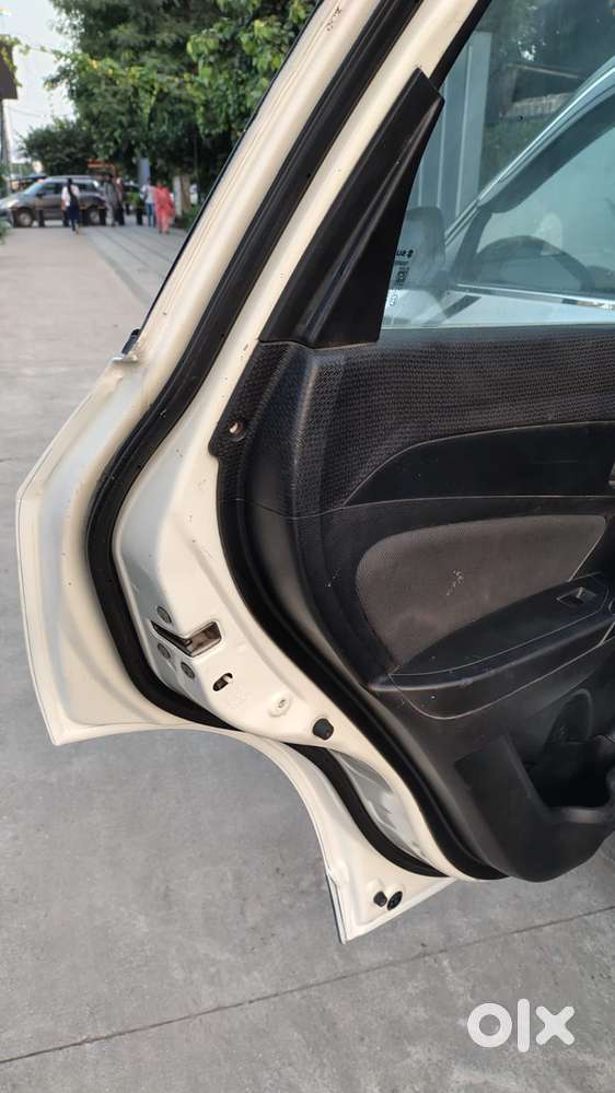 Maruti Suzuki Vitara Brezza Vdi Amt, 2018, Diesel