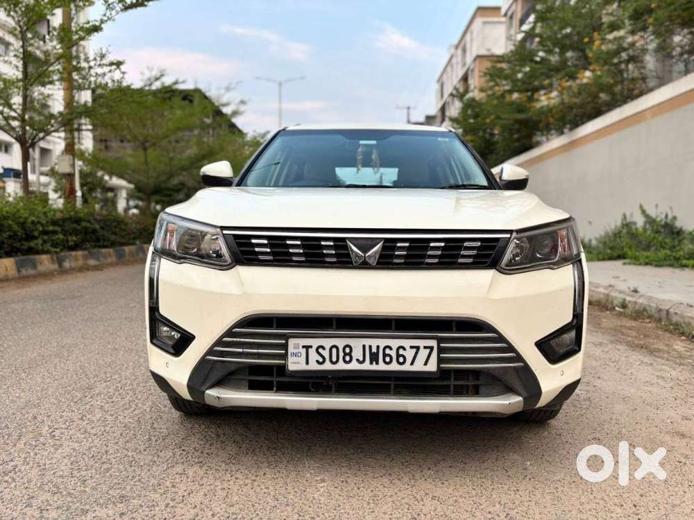 Mahindra Xuv300 W8 Option Diesel, 2023, Diesel
