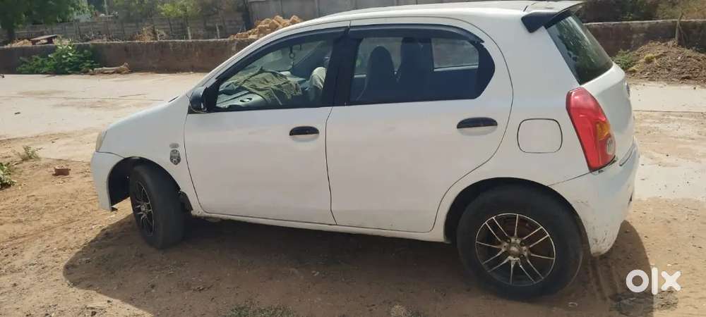 Toyota Etios Liva 2012 Diesel 107100 Km Driven