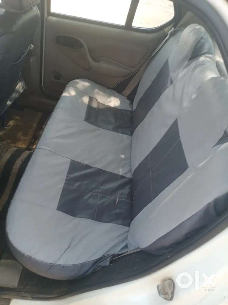 Tata Indigo Ecs 2012 Diesel 20 Km Se Upper Average.