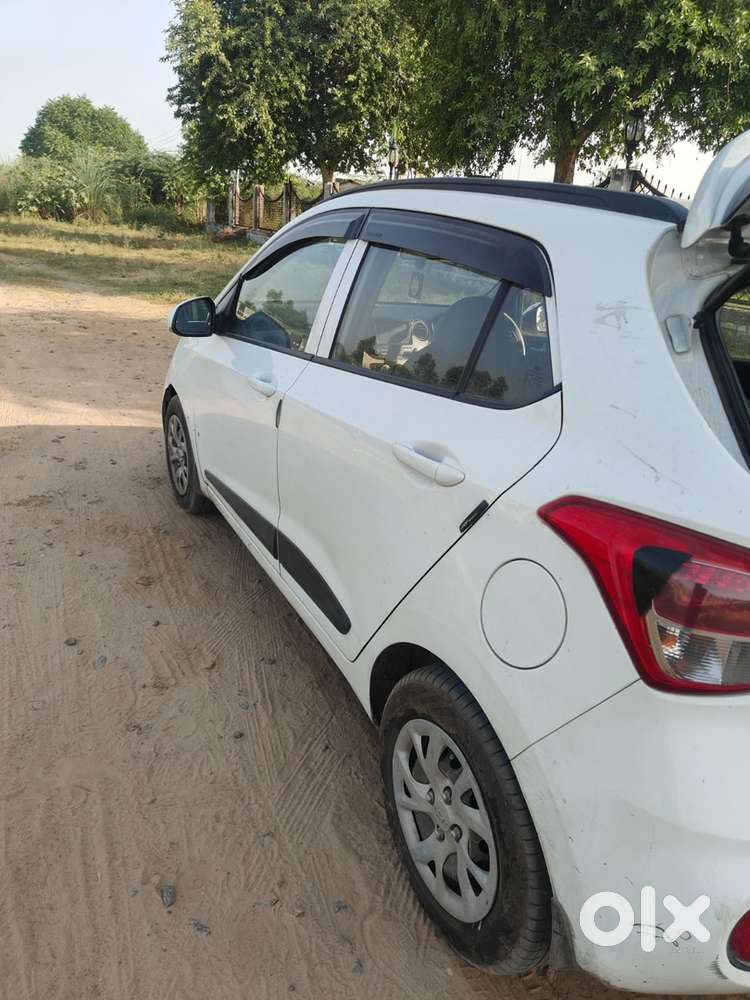 Hyundai Grand I10 Sportz 2018