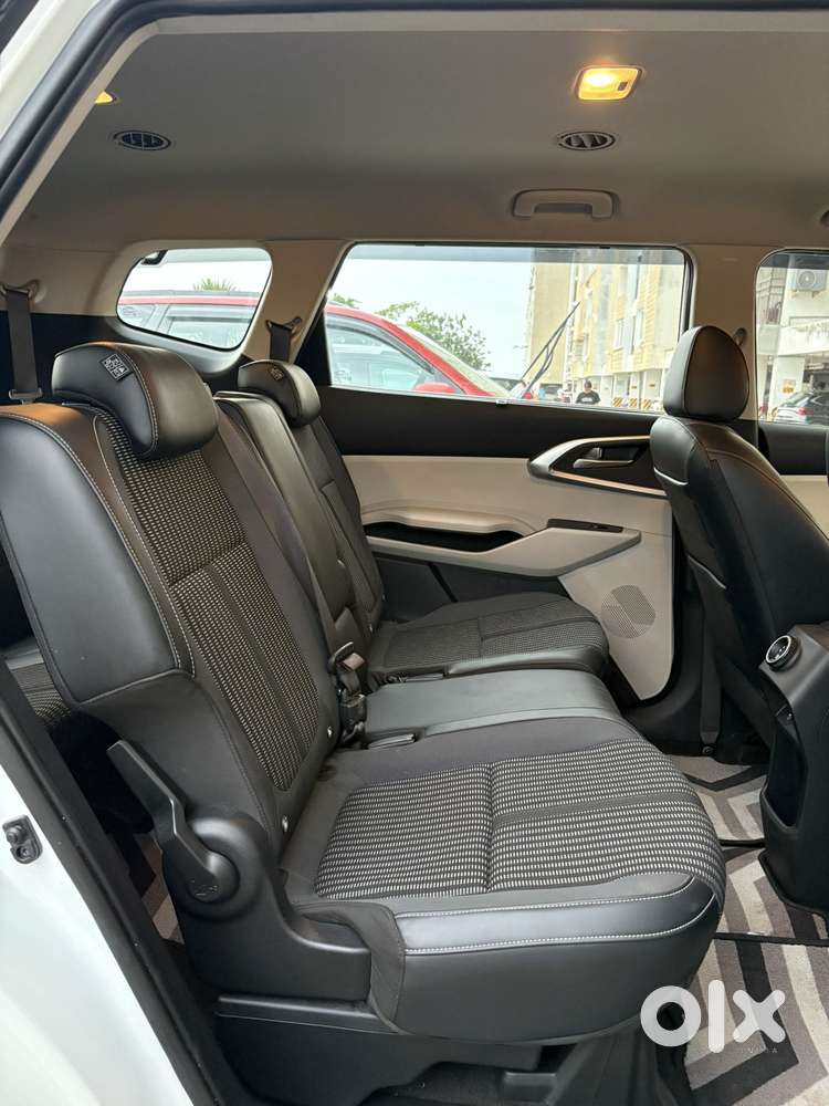 Kia Carens 1.5 Prestige 7 Str, 2024, Petrol