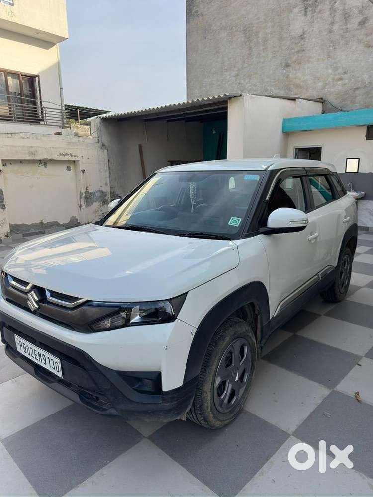 Maruti Suzuki Brezza 2023 Petrol Well Maintained