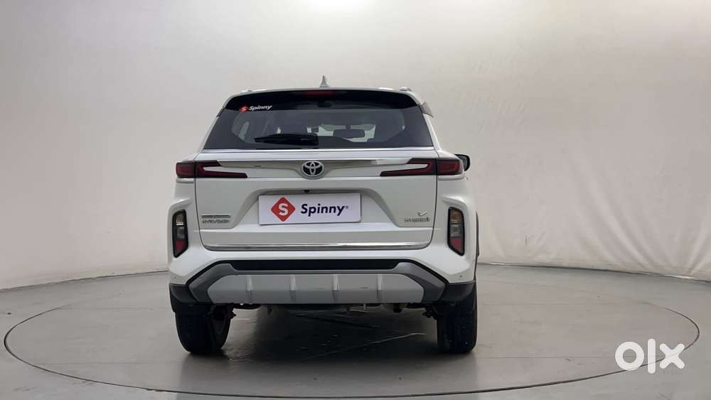 Toyota Urban Cruiser Hyryder 1.5 V Hybrid, 2024, Cng & Hybrids