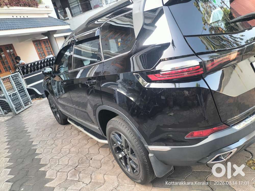 Tata Safari 2.0 Xza Plus 6 S Dark Edition, 2023, Diesel