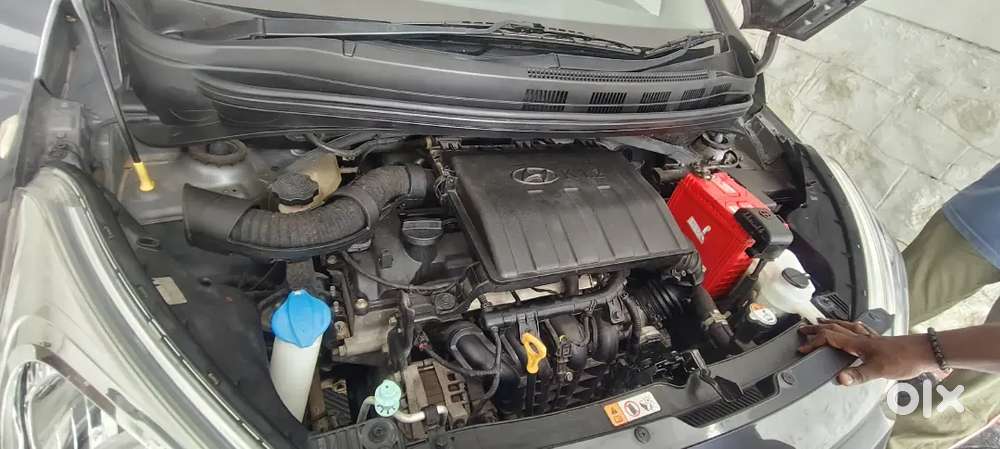 Hyundai I10 1.2 Magna 2015 Petrol Manual.only 4000 Km...good Condition