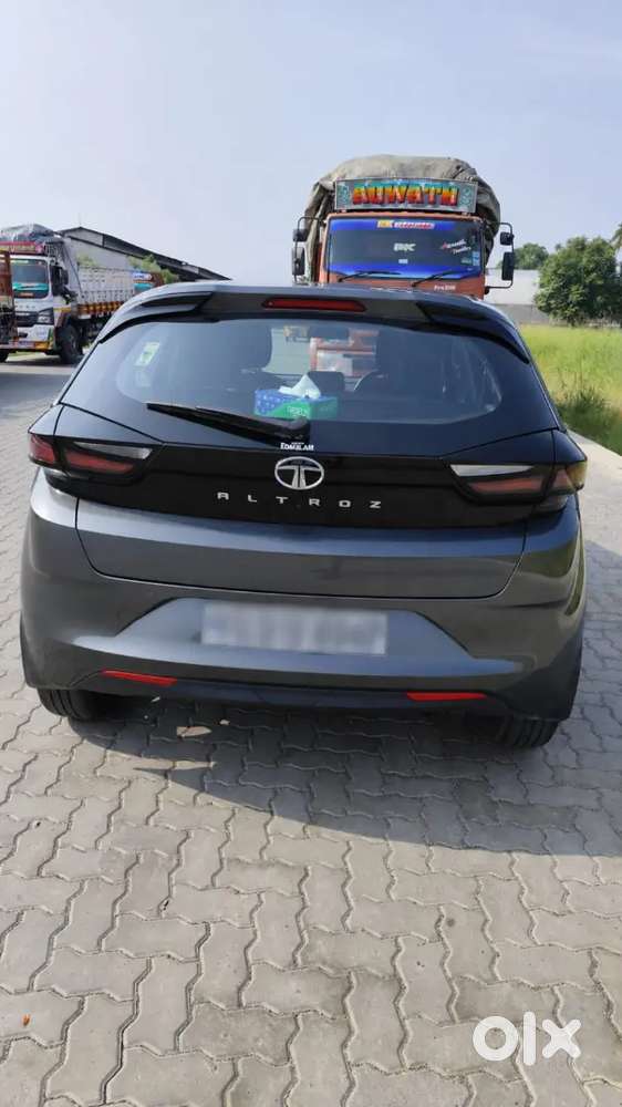 Tata Altroz 2024 Petrol 19910 Km Driven