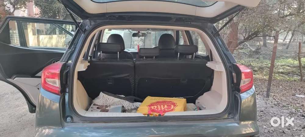 Mahindra Xuv300 Turbosport 2020 Petrol 60000 Km Driven