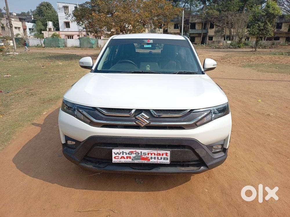 Maruti Suzuki Brezza 1.5 Lxi Smart Hybrid, 2023, Petrol